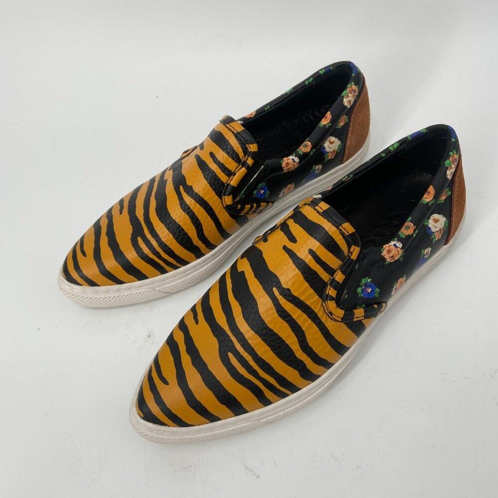 COACH C103 Striped Floral Point Toe Sneaker - Picture 4 of 8